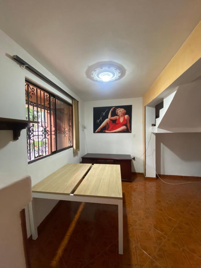 Hostel Kumho Home 메딜린 외부 사진